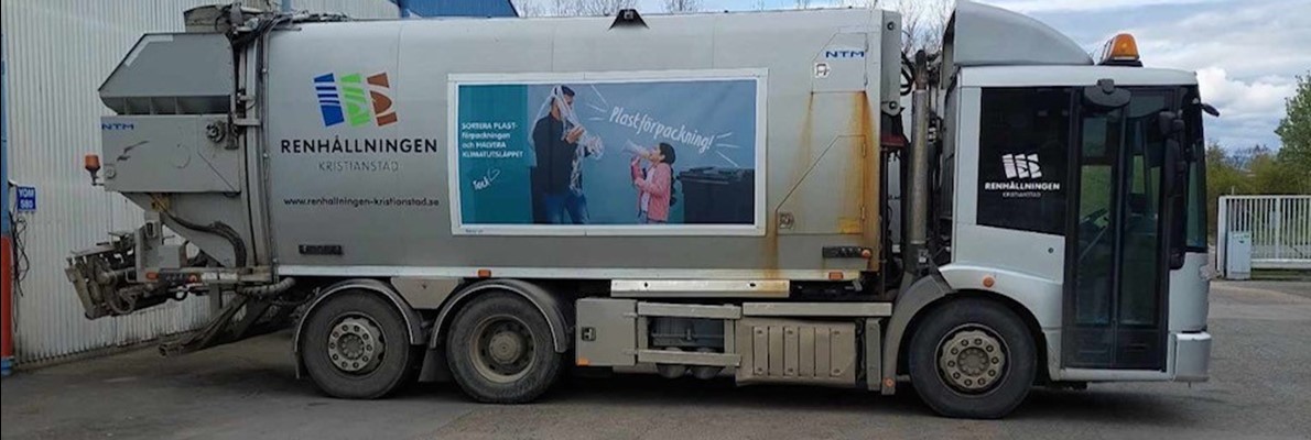 27 avfallsbilar monteret med nye Flexsign reklam dukar til Renhållningen Kristianstad